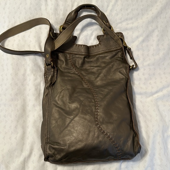 Lucky Brand Abbey Road Fold Over Messenger Bag - Picture 3 of 6